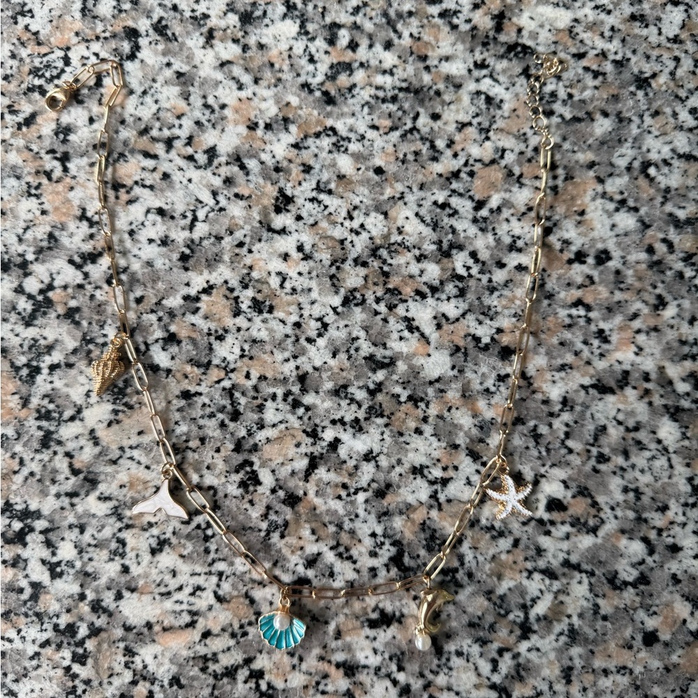 Handmade beach chain necklaces!